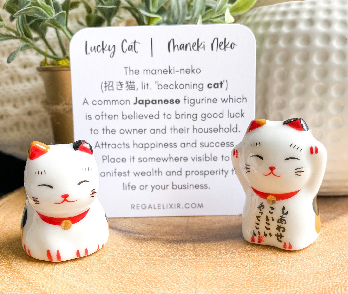 Lucky Cat Waving Cat Statue - Maneki Neko for Business Success Fortune Gift Figurine