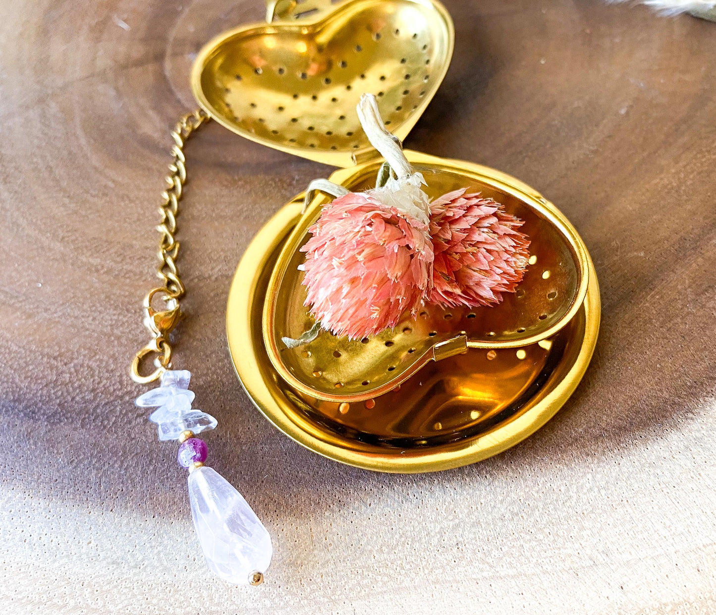 Attract love - Crystal Tea Infuser with Heart Strainer - Gift for Tea Lovers