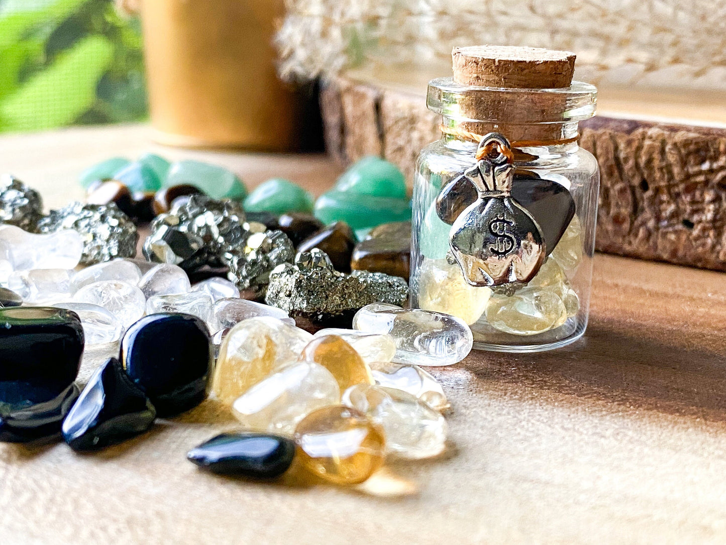 Attract abundance and prosperity crystal bottle